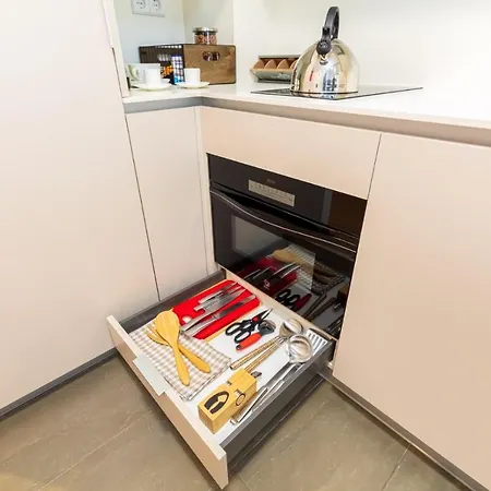 Lujo Centro-nautico-cies+parking