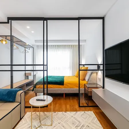 Lujo Centro-nautico-cies+parking *