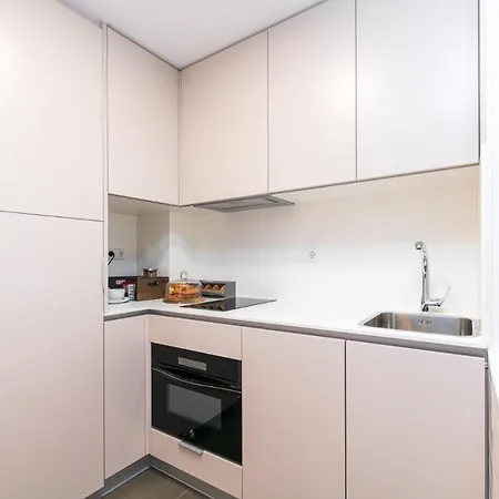 Lujo Centro-nautico-cies+parking Vigo