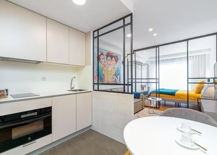 Lujo Centro-nautico-cies+parking Vigo